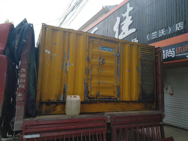 静安发电机组功率与使用时间之间的关系