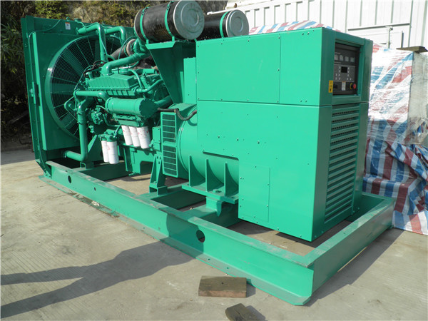 静安出租发电机 发电机组厂家：柴油发电机组的控制屏的作用是什么？