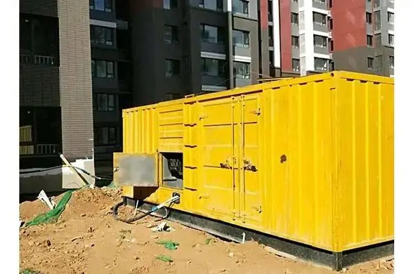 静安发电机租赁中燃油压力过低会对发动机的哪些部件造成损坏？