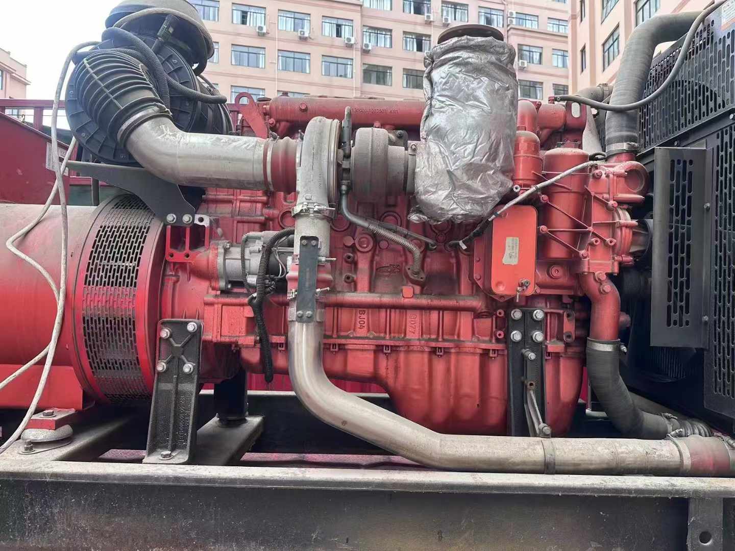 静安如何选择适合 600kW 柴油发电机组的过载保护器？
