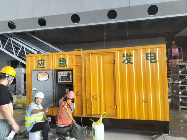 静安怎样判断空气滤清器是否需要更换？